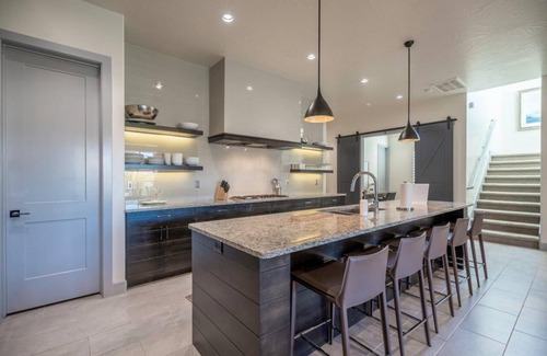 Santa Clara House | Arcadia 4/5 | Perfect Poolside Location * Sleeps 36 * Balcony Views