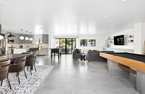 Arcadia House | Arcadia Perfect Location and Oasis Retreat - Heated Pool/Hot Tub/Fire Pit