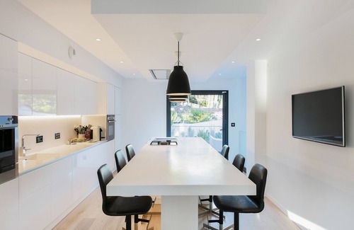 Saint-Georges-de-Didonne Villa | Architect-designed villa with SPA, 5 minutes from the beach!