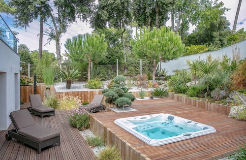 Saint-Georges-de-Didonne Villa | Architect-designed villa with SPA, 5 minutes from the beach!