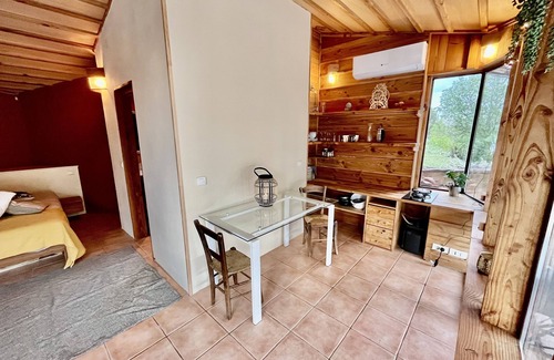 Celles House | Architect-designed wooden house 2 minutes' walk from the beaches of Lake Salagou