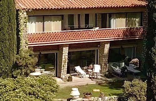 Bandol Villa | Architect house of 250 m2 in the Provençal hill, a stone's throw from the sea