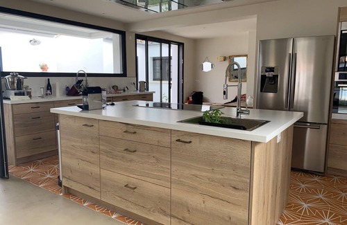 Dolus-d'Oleron House | Architect's house Terrace and patio, town center, quiet shops and beaches