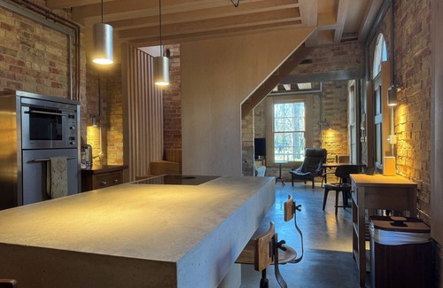 Cambridge City Centre House | Architectural Brick House