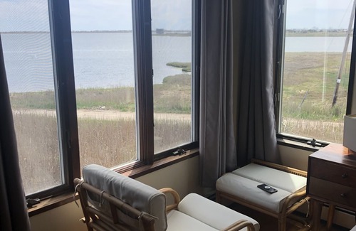 Mastic Beach House | Architectural Bayview House