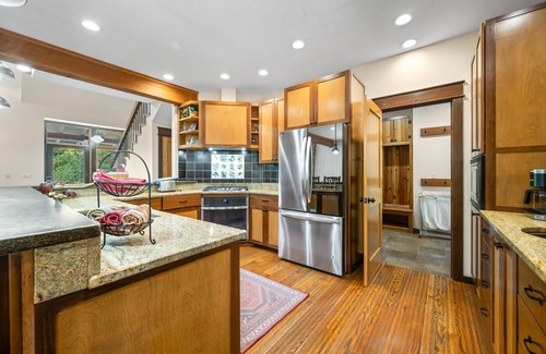 Nashville Cabin | Architectural gem, hot tub 1.5 miles from Nashville.