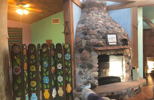 Patagonia Cottage | Architectural Gem in Patagonia, AZnPrivate 1-bedroom cottage with great views