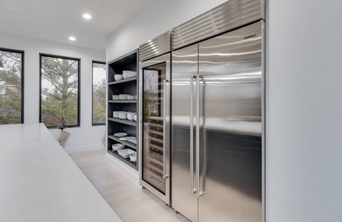 Miami Park House | Architectural Stunner w/Gourmet Kitchen & Private Association Beach on Lake Michigan!