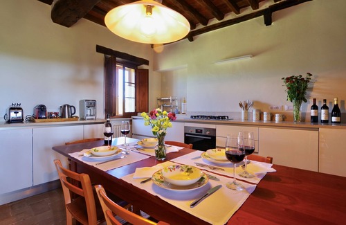 Castelnuovo Berardenga Apartment | Arco al Poggio, Arceno Rentals Club, Spacious Chianti Apt, Pool, Concierge, WiFi