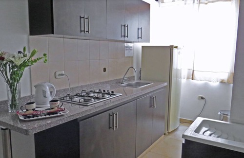 Cali Apartment | Arco Apartasuites - apartment 13 with A/C