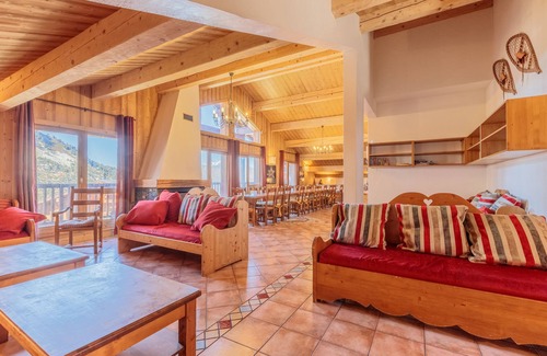 Arc-2000 Ski Chalet | Arcs 2000: 32 people, entire chalet with Mont Blanc view and close to the slopes