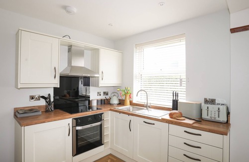Edern House | ARDDOL, family friendly, character holiday cottage in Morfa Nefyn