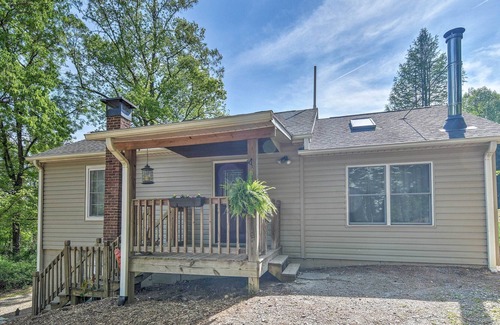 Arden Cottage | Arden Cottage w/Fire Pit - 11 Mi to Asheville