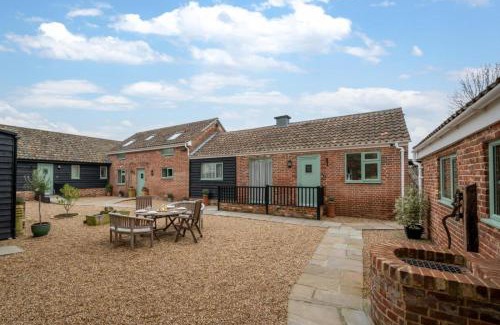 Sudbury House | Ardley Cottages