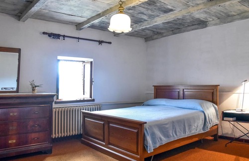 San Romano in Garfagnana House | Are you dreaming of an authentic Tuscany vacation in idyllic tranquility? Then this beautiful vacati