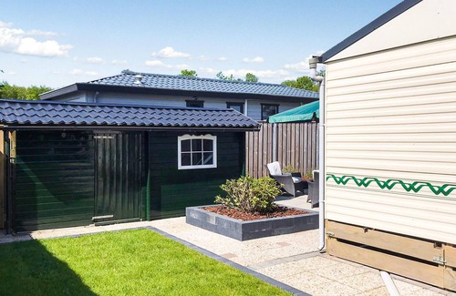 Tzummarum House | Are you dreaming of cozy vacations close to the sea?