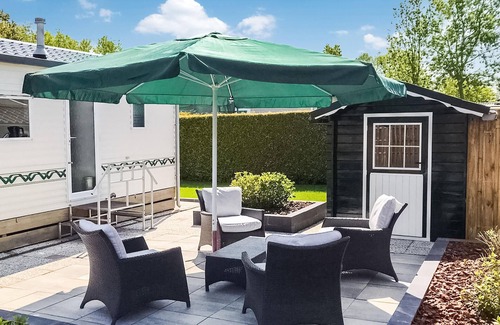 Tzummarum House | Are you dreaming of cozy vacations close to the sea?