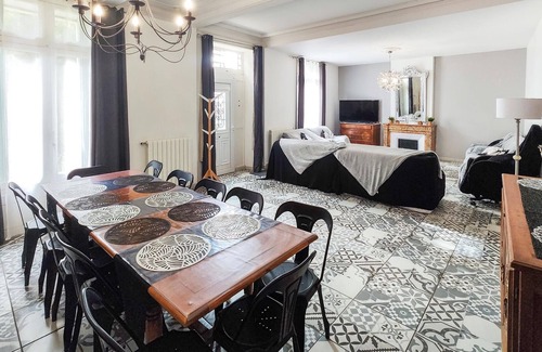 Lespignan House | Are you looking for peace, comfort and plenty of space? Then you are in the right place in this vaca