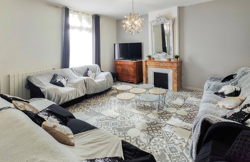 Lespignan House | Are you looking for peace, comfort and plenty of space? Then you are in the right place in this vaca