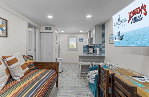 Captiva Cottage | Are you looking for a quaint fishing village in the heart of Captiva Island? - Jensen's Cottage #14
