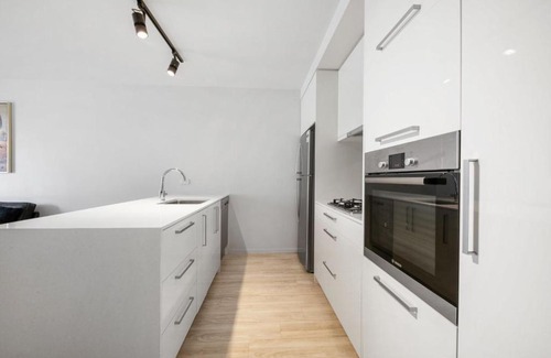 South Brisbane Apartment | Arena Apartments