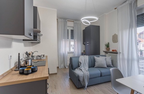 Pavia Apartment | Ares Home