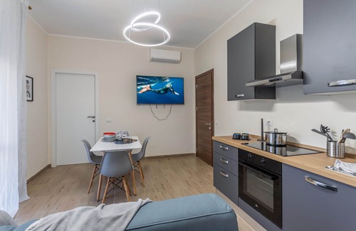 Pavia Apartment | Ares Home