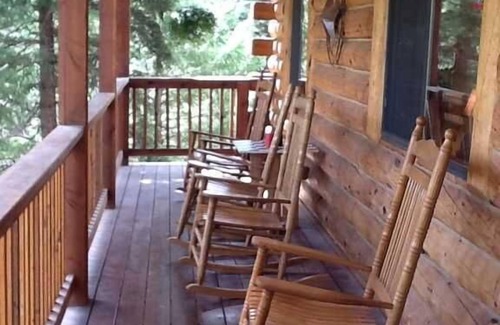 Lake City Cabin | Argenta Falls Cabin - Nestled Among the Trees with Sounds of the Falls