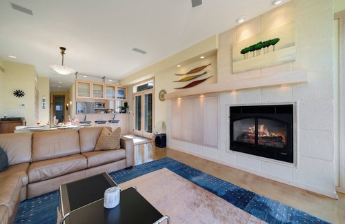 Manzanita House | Aria MCA#369- Stunning Oceanfront Luxury home with private Cabana. EV Charger