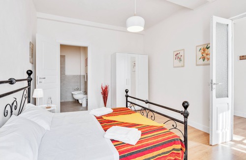 Parma City Centre Bed & Breakfast | AriediParma - Rooms & Apartments