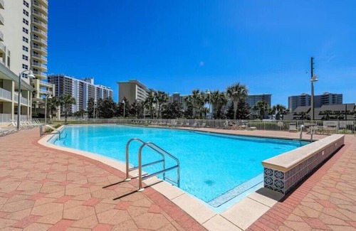 Miramar Beach Condo | Ariel Dunes II 0902 - Deluxe beach condo, steps to the pools and Gulf!