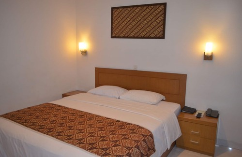 Laweyan Hotel | Arini Hotel