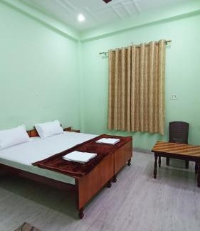 Faizabad House | ARJUN PAYING GUEST HOUSE