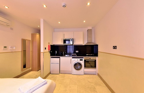 Eastbourne Seafront Hotel | Arlo Apartments