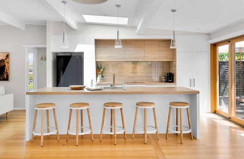 Somers House | Arlo Beach House - Somers