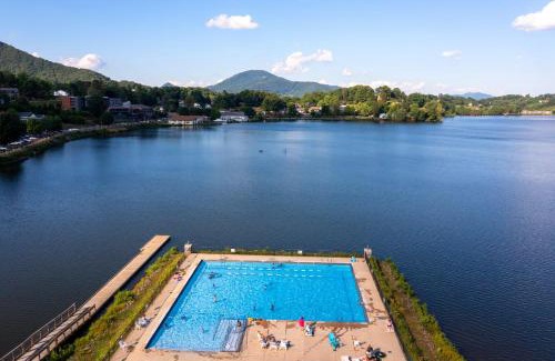 Lake Junaluska House | Armstrong House Combo