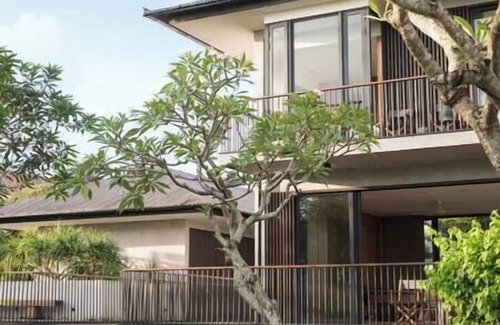 Batu Bolong Villa | Arnalaya Beach House by Elite Havens