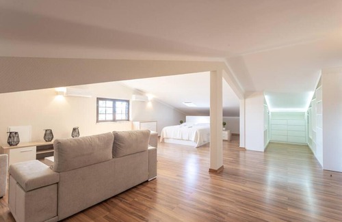 Belverde House | Aroeira Sunny Villa - Heated Pool extra cost