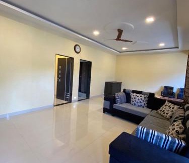 Mahabaleshwar House | Aroma Residency 2bhk villa & delux rooms
