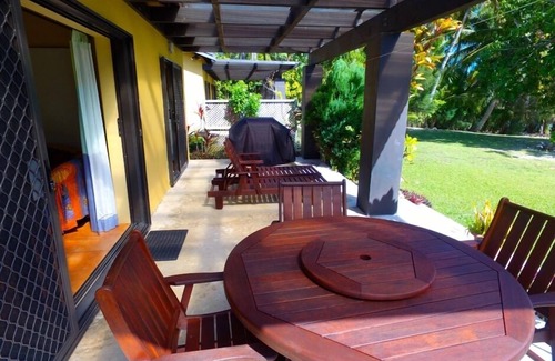 Arorangi House | Aromas 2 on the sunset beach