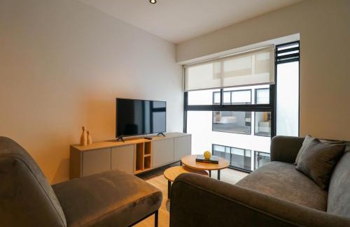 San Isidro Centro Financiero Apartment | Arona 110 by Wynwood House
