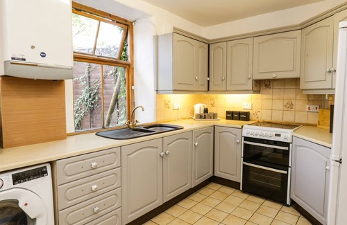 Bala Cottage | AROSFA, pet friendly, character holiday cottage in Bala