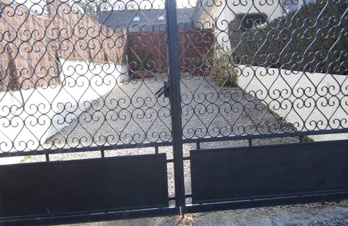 Arradon Apartment | ARRADON, pleasant ground floor apartment - 10 minutes from the beach