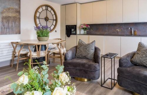 Isle of Arran House | Arran Shores Luxury Shorefront Apartment 14