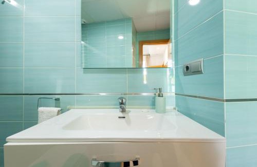 Feria Apartment | Arrayan Central Suite by Valcambre