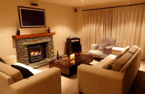 Arrowtown Apartment | Arrowfield Apartments