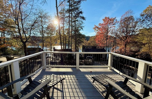 Waleska House | ARROWHEAD HIDEAWAY: Mountain Home - Hike, Golf, Kayak, & Near Baseball
