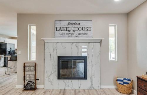 Lake Havasu City House | Arrowhead- New Upscale Pool Oasis Lake Havasu City Haven Game