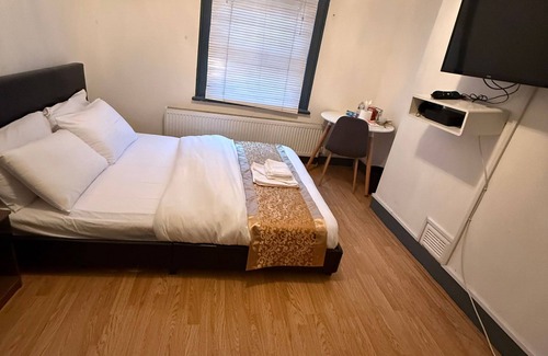 Highbury West Bed & Breakfast | Arsenal Stadium home 2