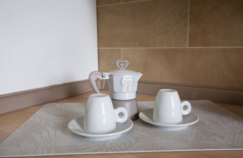 Tuscolano Apartment | Art Apartment